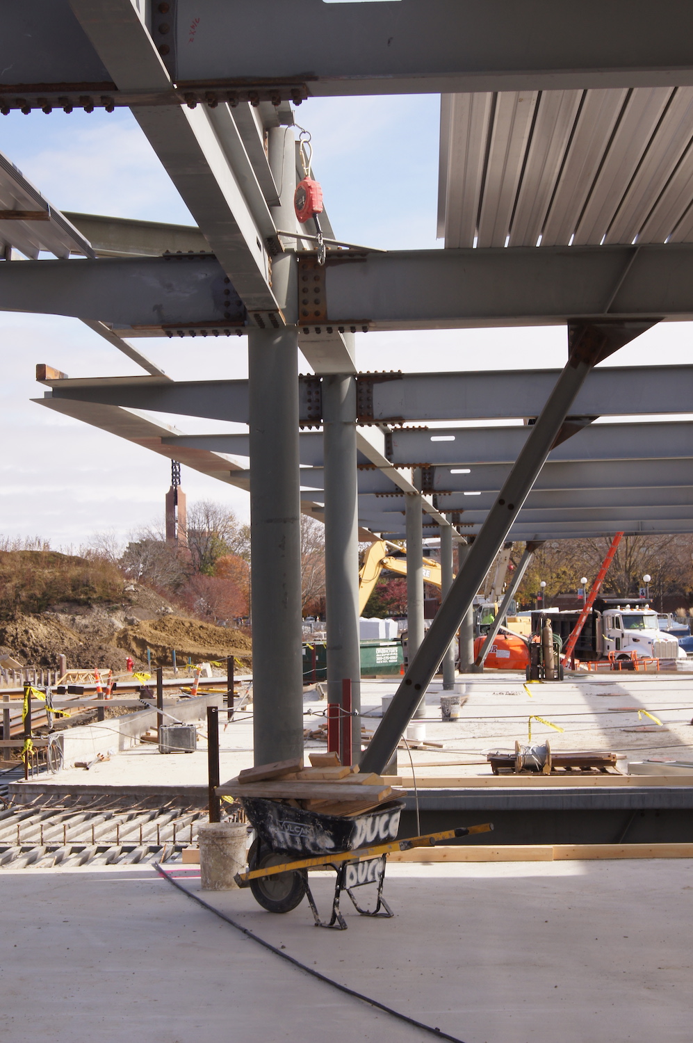 UIUC Siebel Center for Design structural steel
